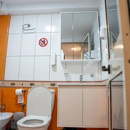 Loft Near Olympic Park Διαμέρισμα *
